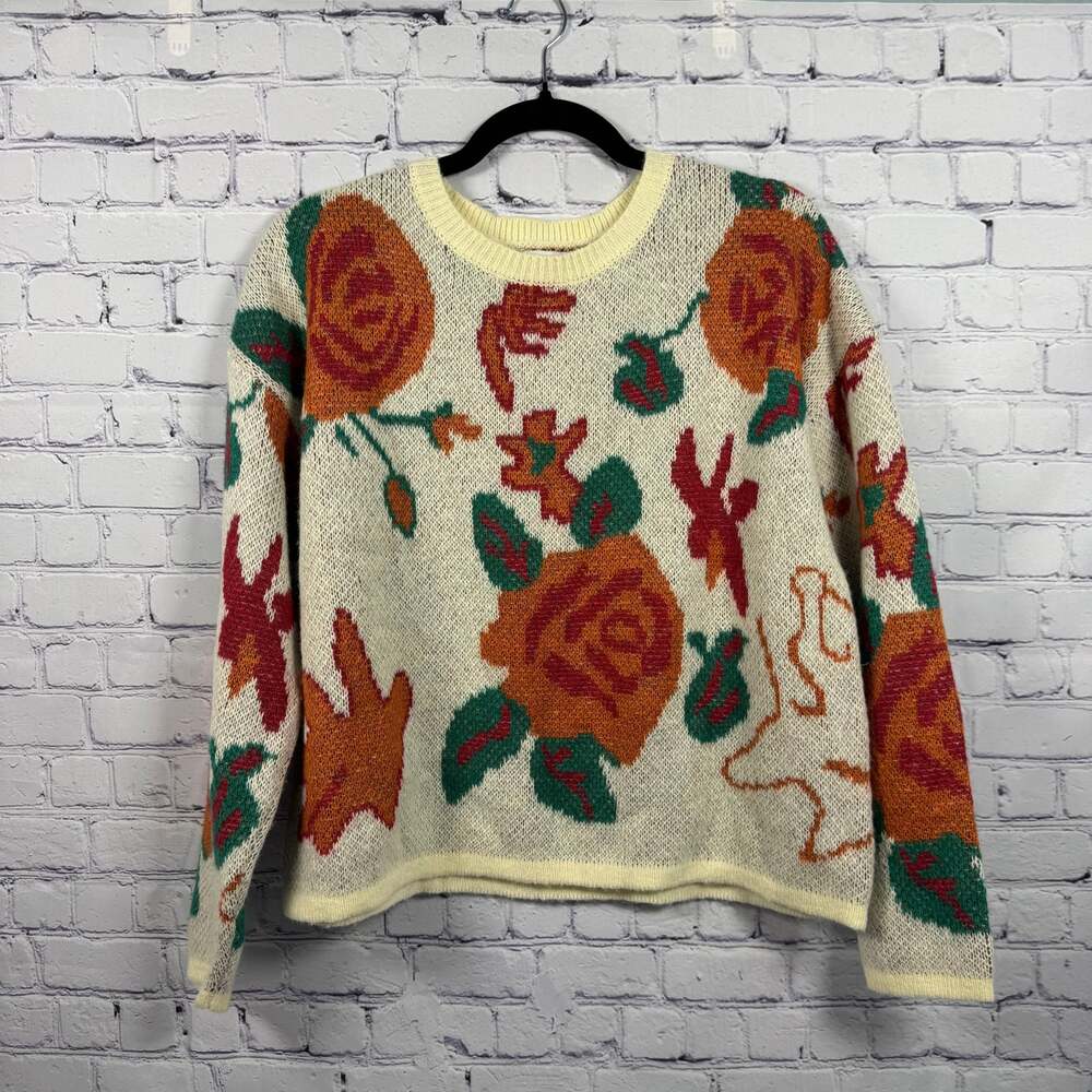 See And Be Seen Floral Embroidered Sweater Size Small
